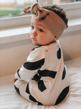 Load image into Gallery viewer, The Bow Head Tie in Stone