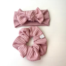 Load image into Gallery viewer, Poppy Bow Head Tie
